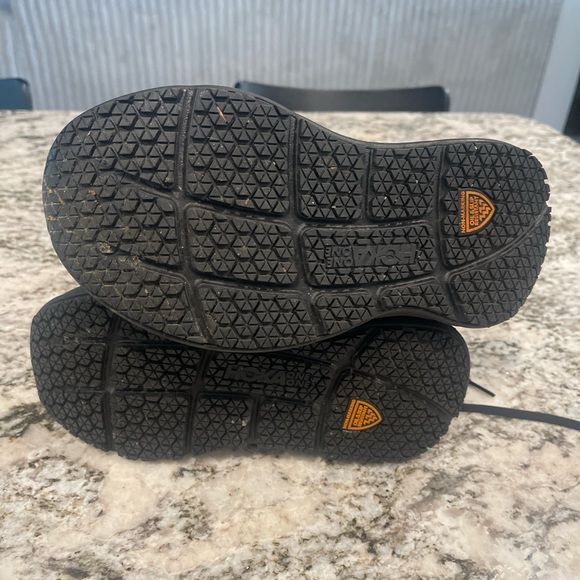 Hoka One One Bondi all black sneakers - Picture 6 of 6